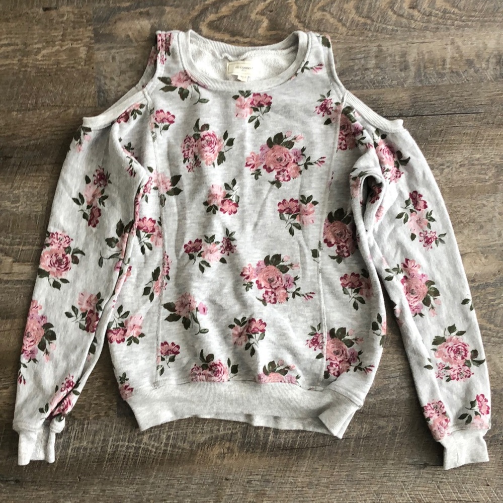 Floral cold shoulder sweatshirt